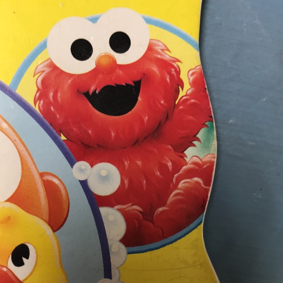 Sesame Street board book  “Bubbles, bubbles” - Picture 14 of 16
